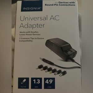 UNIVERSAL AC ADAPTER